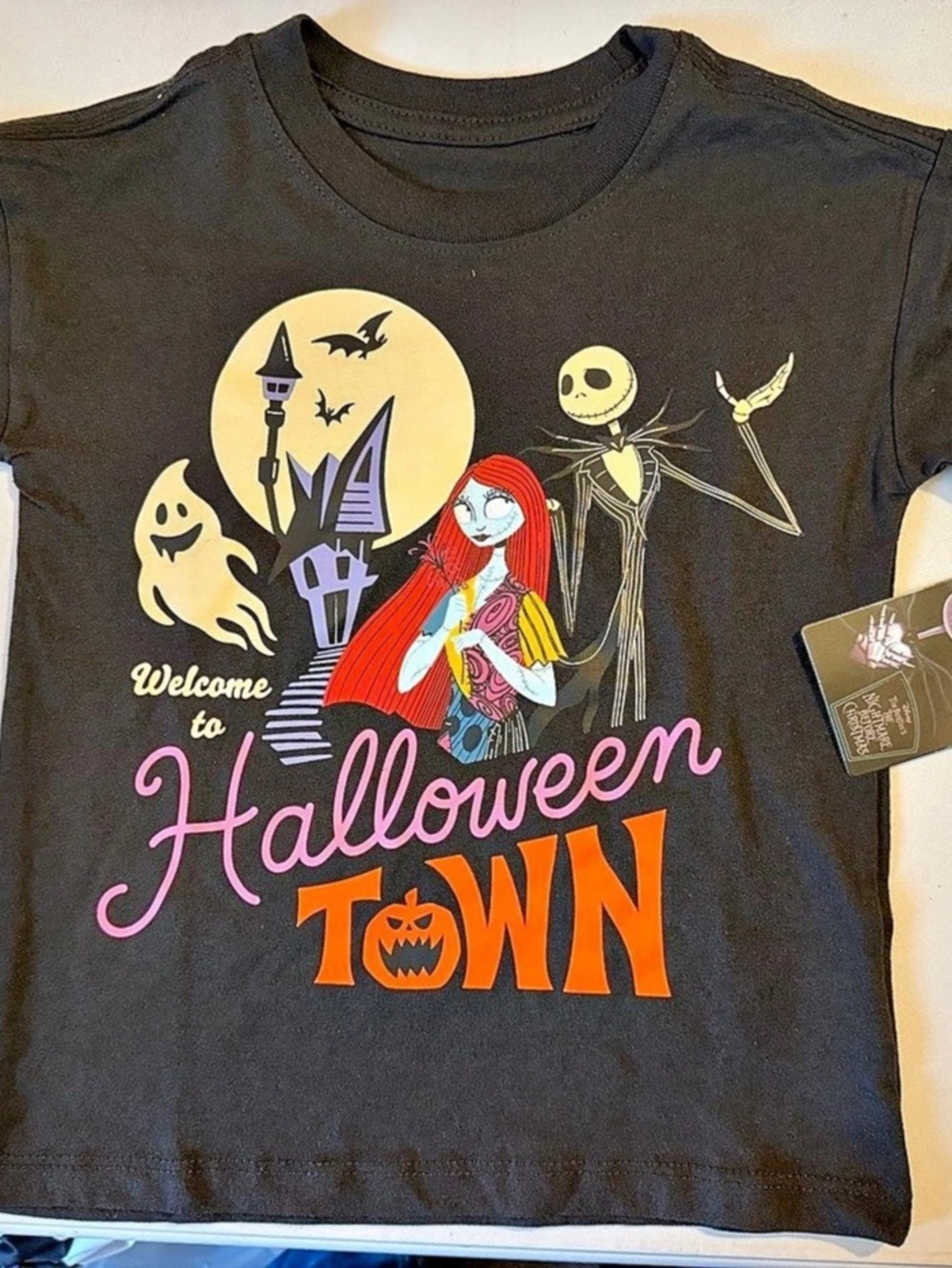 Disney The Nightmare Before Christmas Graphic Tee NWT in Black